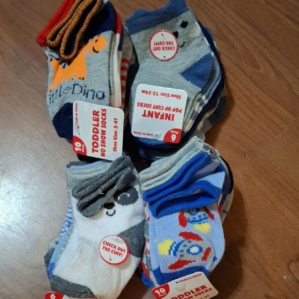 Colorful Infant and Toddler Socks Set - 32 Pairs (Soc001)
